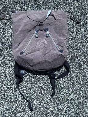 Vintage Kipling Fundamental Backpack / Rucksack Grayish Green Nylon Drawstring